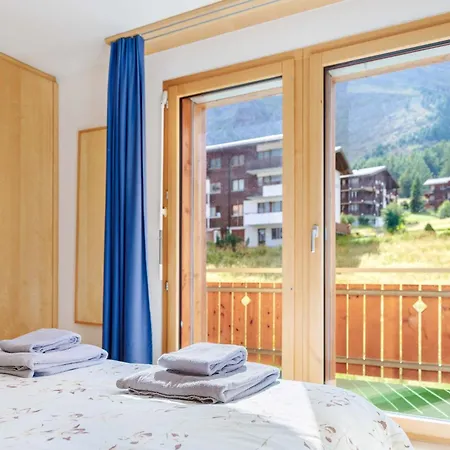 In And Out With Glacier Views Snowfun 25 Ferienhaus Saas-Fee